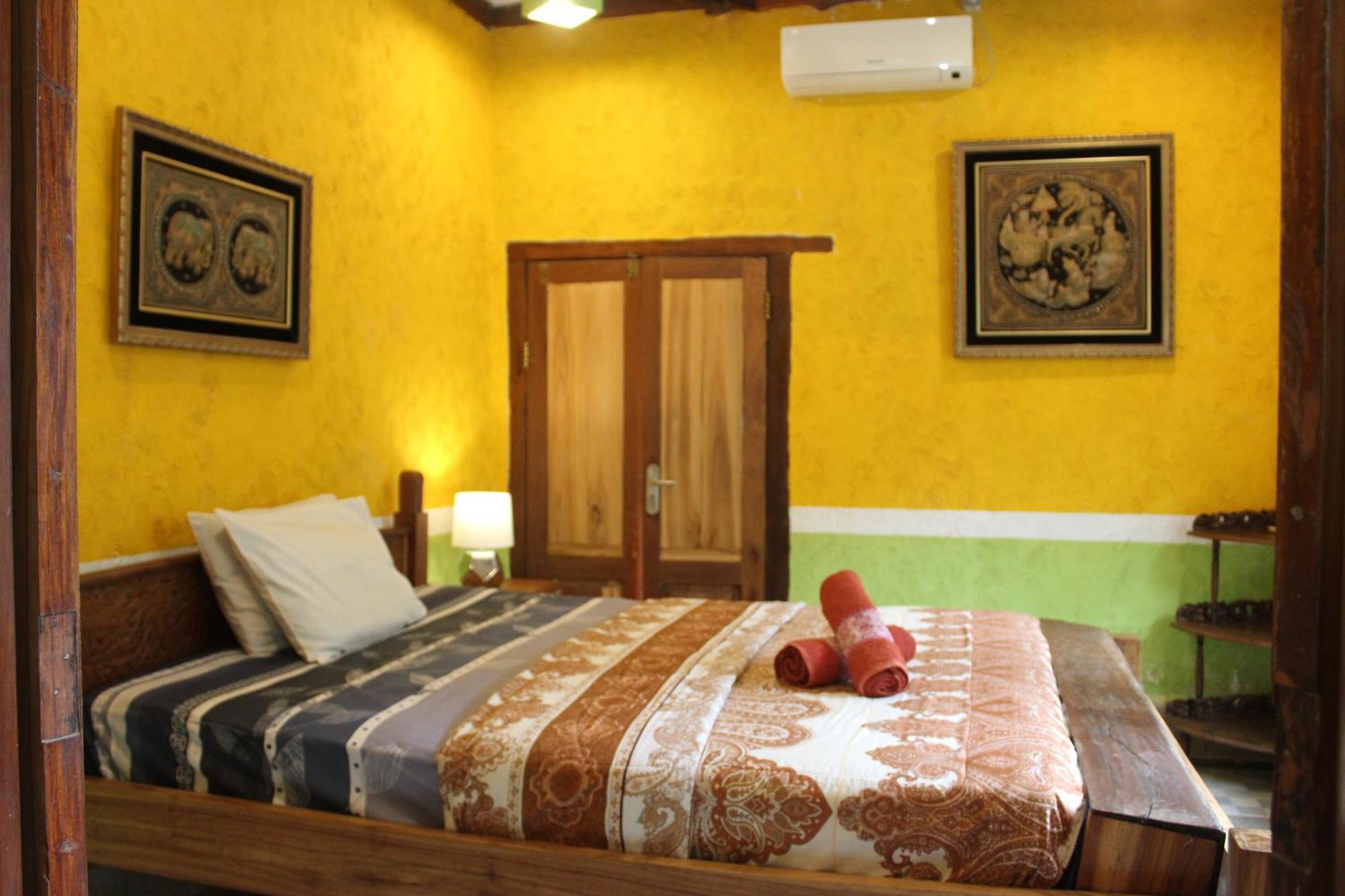 Lombok Stanley Garden Villas Montongbuwoh Eksteriør billede